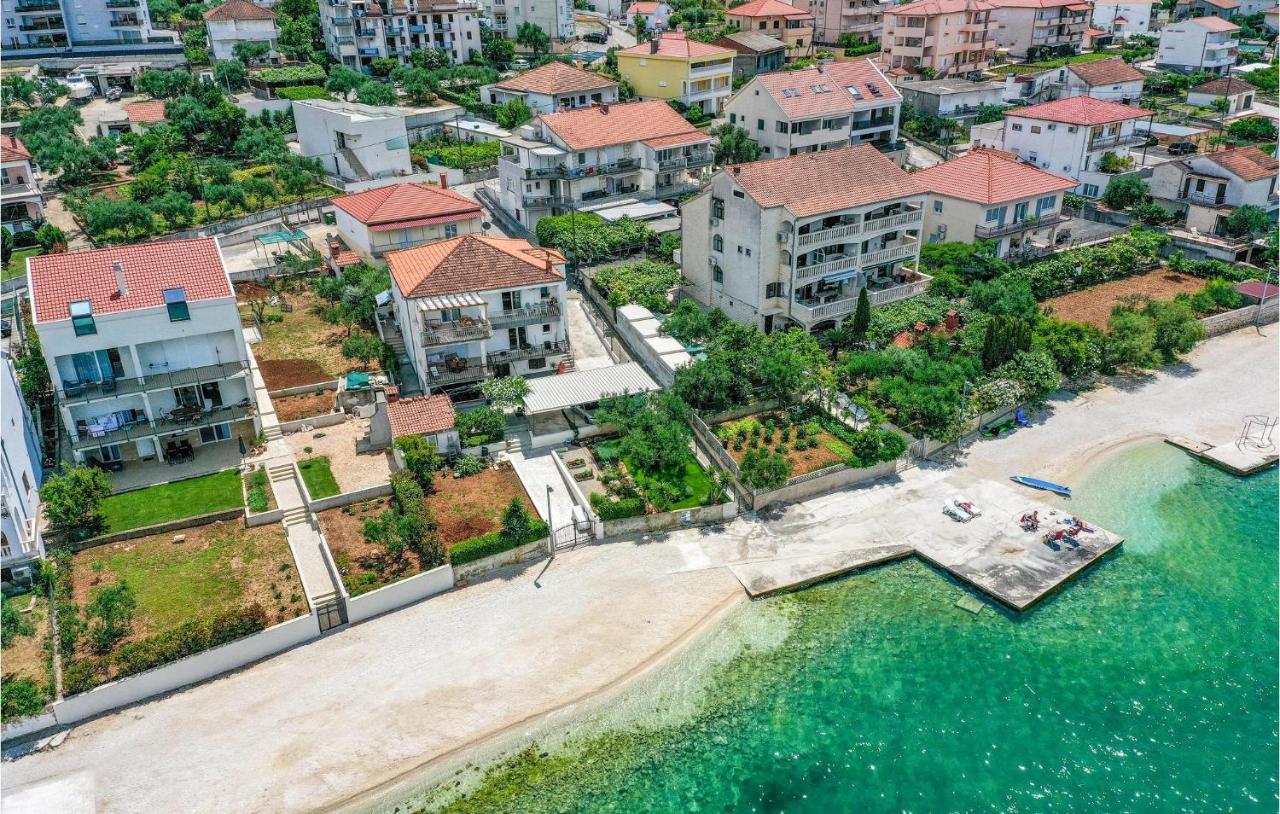 2 Bedroom Beautiful Apartment In Okrug Gornji Trogir Exterior foto